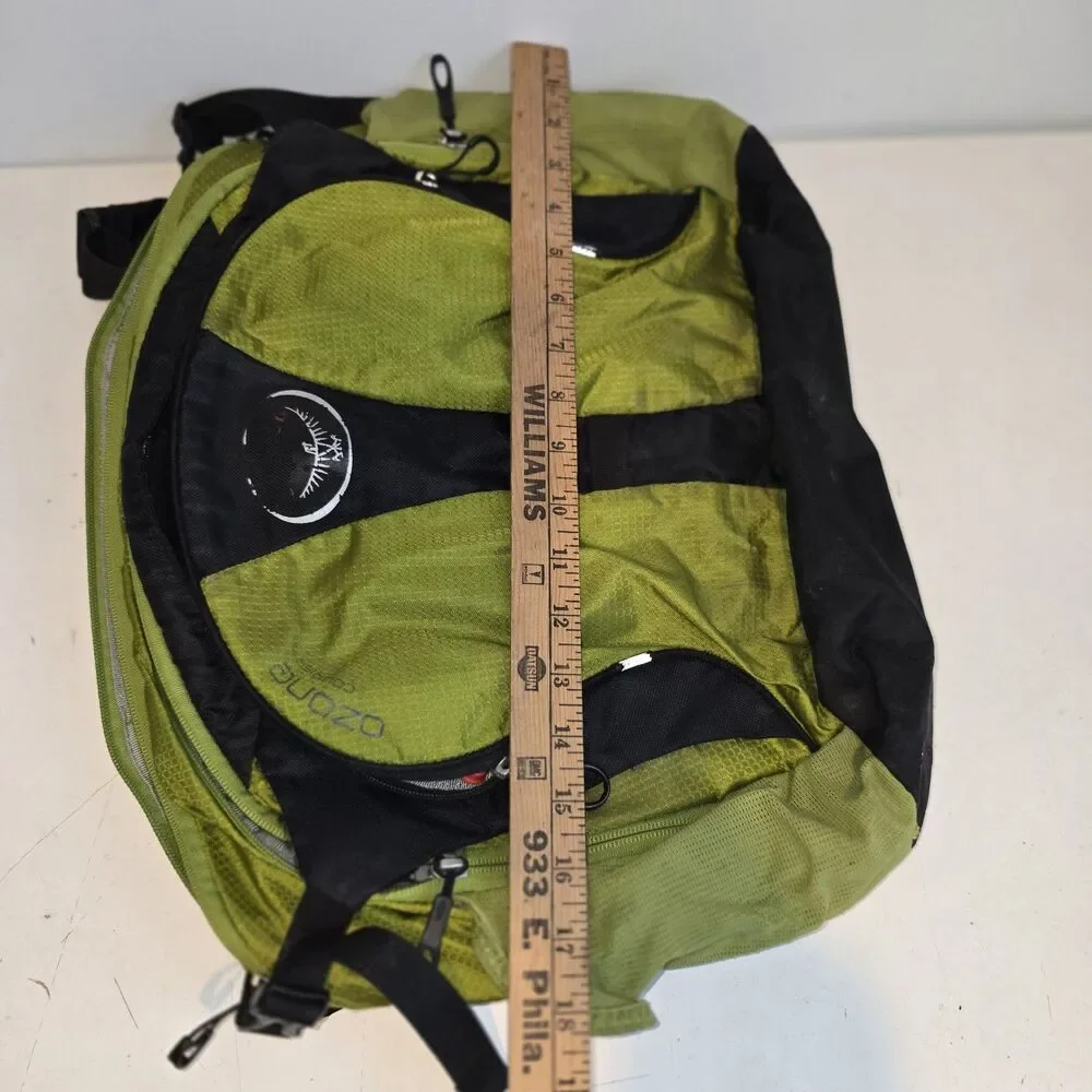 OSPREY OZONE COURIER Crossbody Messenger Laptop Shoulder Bag Padded Green